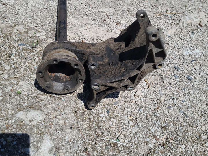 Промвал правого привода Мерс Вито 638 под АКПП