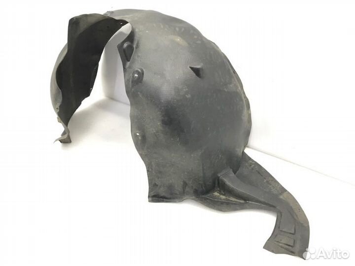 Подкрылок передний левый Skoda Octavia 1.6 cwva