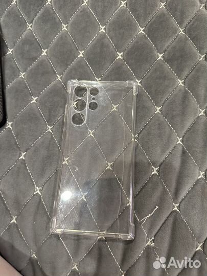 Чехлы на телефоны