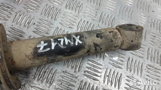 Стойка передняя левая mitsubishi L200 K4T (XML17SJ