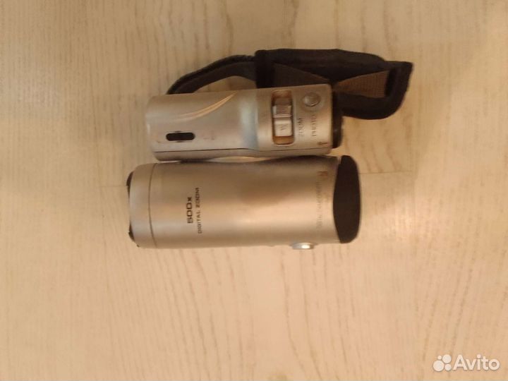 Видеокамера sharp