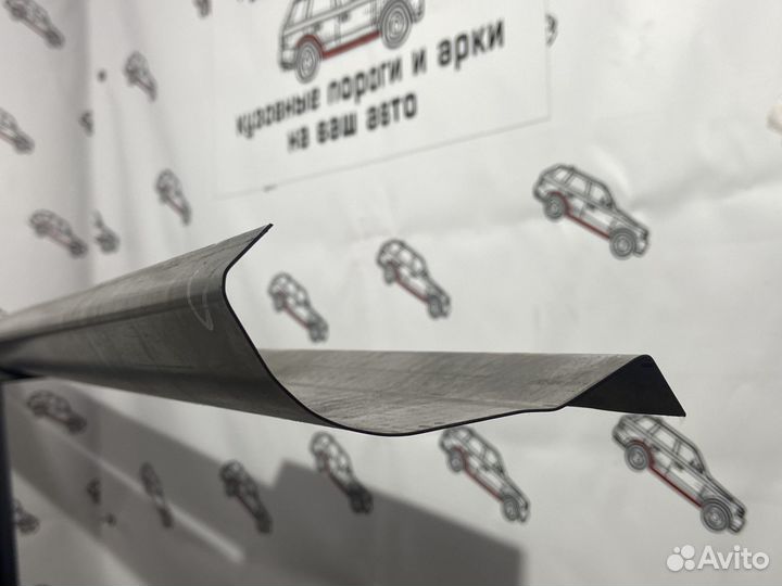 Mitsubishi Pajero Sport порог + усилитель правый