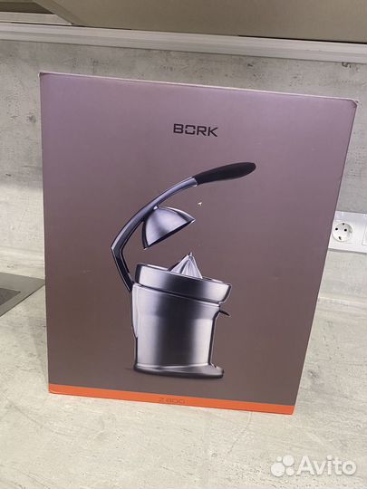 Соковыжималка Bork z800
