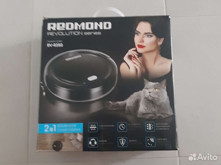 Робот пылесос redmond