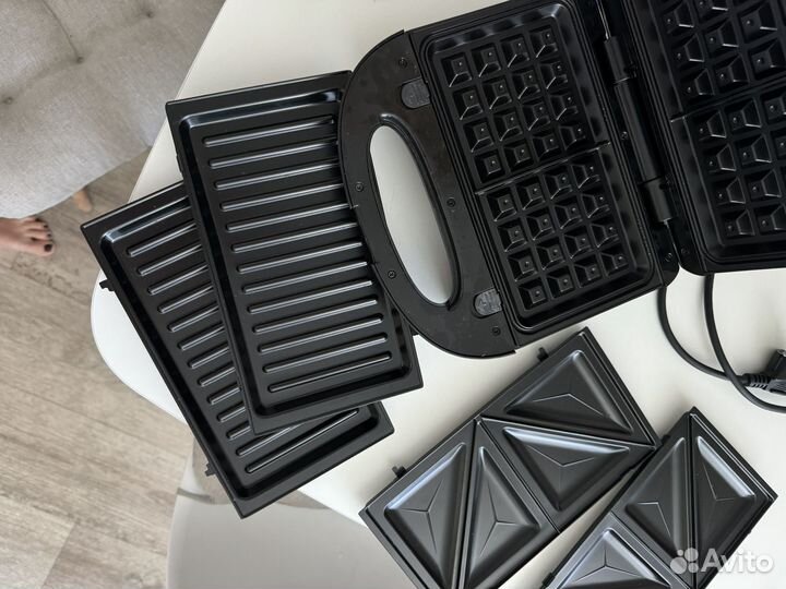 Вафельница Kitfort KT-1660, 3 в 1