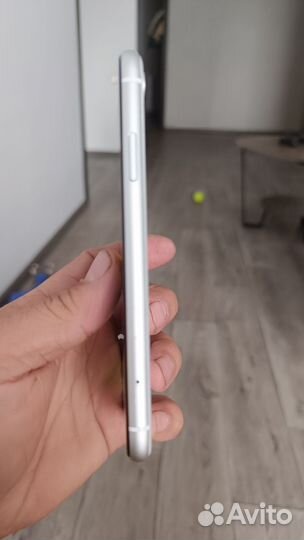 iPhone Xr, 128 ГБ