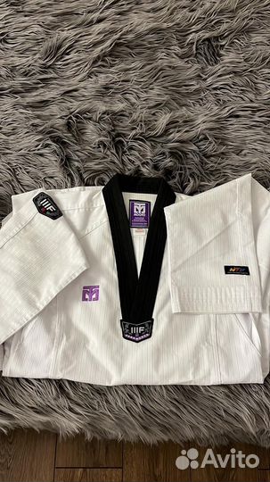 Кимоно, добок, тхэквондо motto