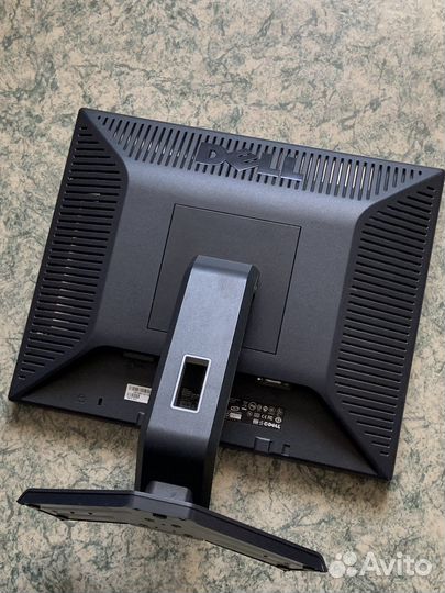 Монитор Dell