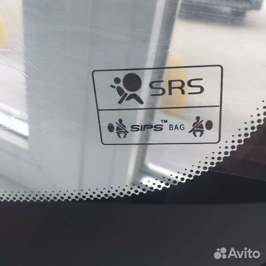 Ветровое стекло Вольво S60/XC70 - FYG