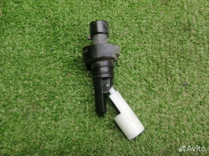 Датчик уровня омывающей жидкости Opel Zafira B A05