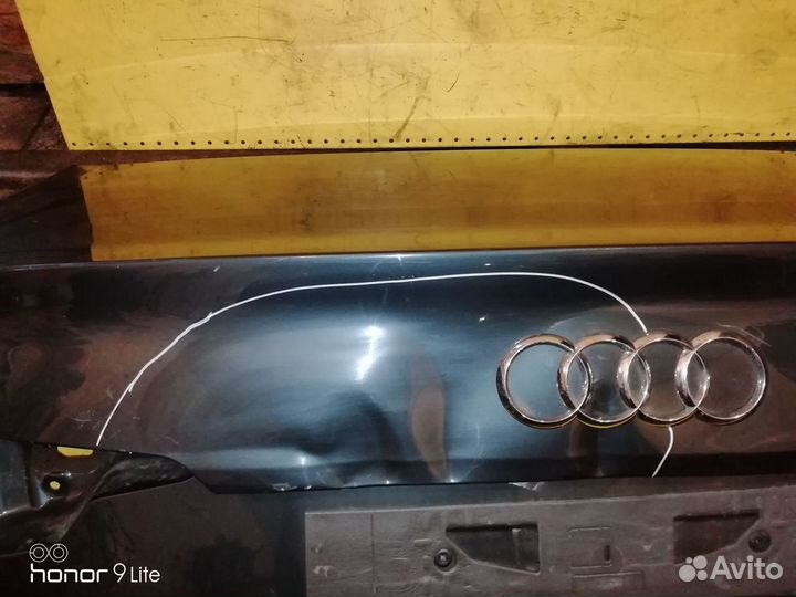 Крышка багажника Ауди А4
