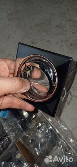 Точечные светильники 15штук