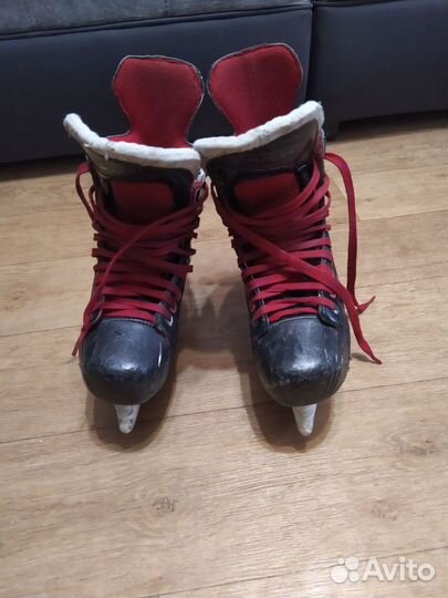 Хоккейные коньки bauer vapor х 600
