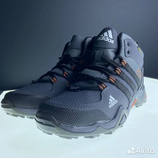 Adidas Terrex 040