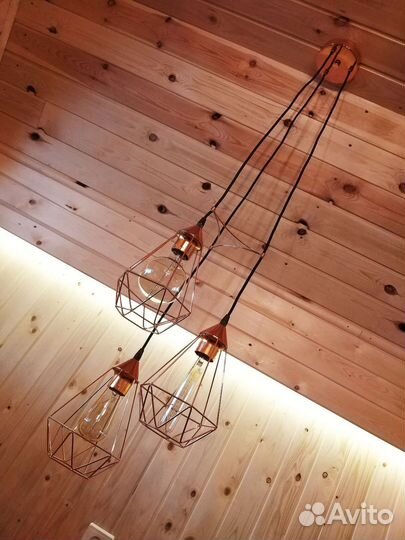 Люстра (подвесной светильник)