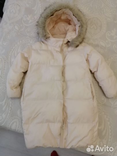 Зимняя куртка для девочки Uniqlo 6-8 лет