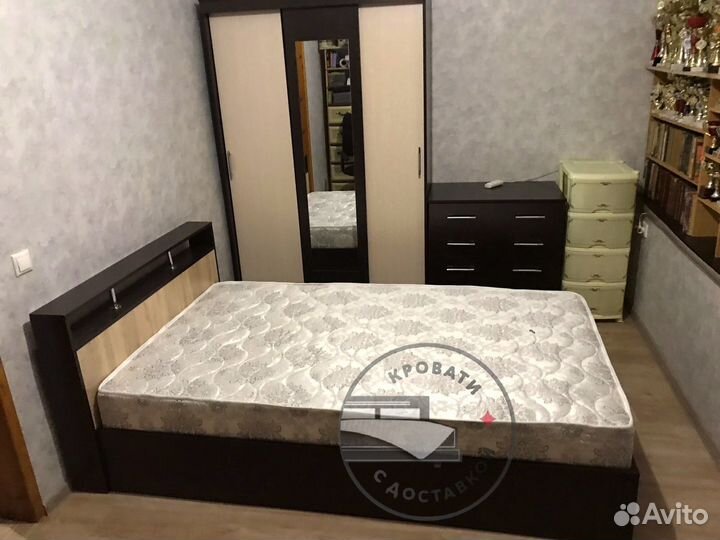 Кровать полутороспальная