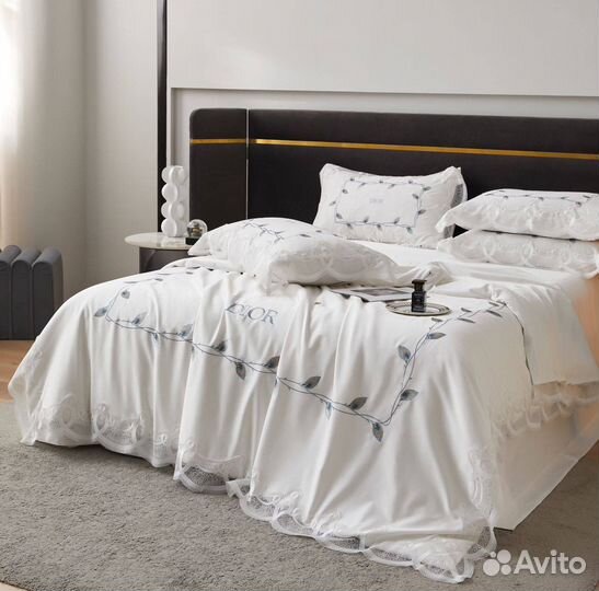 Постельное белье dior