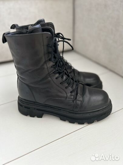Ботинки кожаные женские 39-40