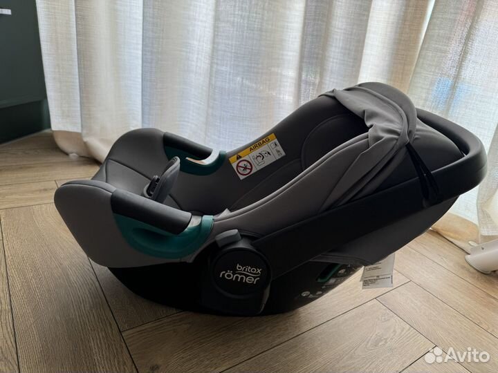 Автокресло Britax Roemer Baby-Safe 3 i-Size