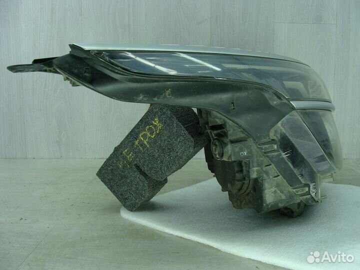 Фара правая Kia Seltos