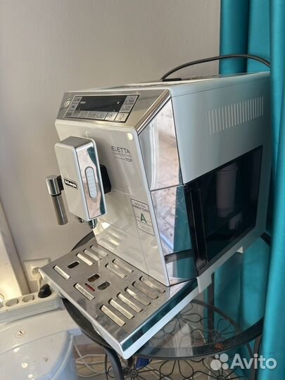Кофемашина delonghi eletta