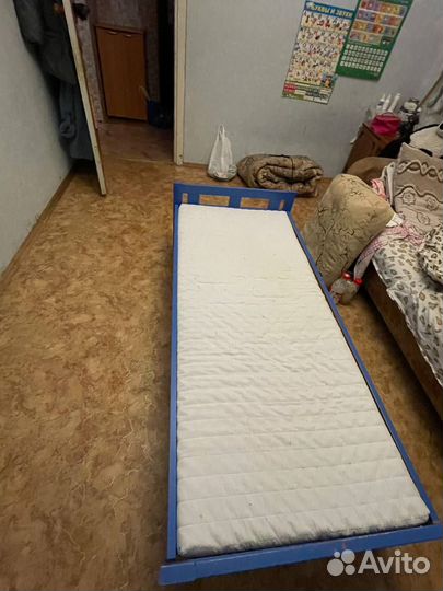 Детская кровать IKEA с матрасом