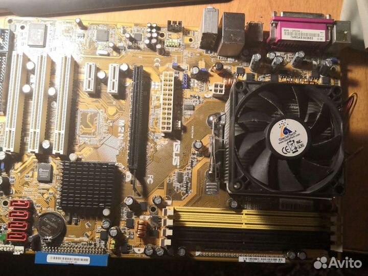 Материнская плата