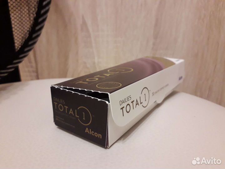 Dailies alcon total 1 однодневные линзы -5,25