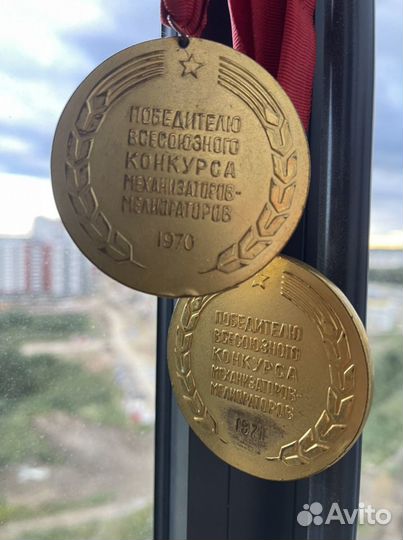 Тяжелые значки и медали СССР, юбилейные