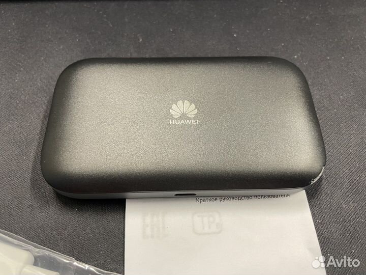 Мобильный WiFi роутер Huawei E5576-320