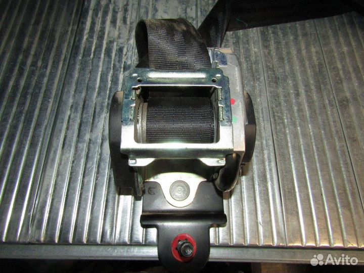 Ремень безопасности с пиропатроном Hover H3 2010