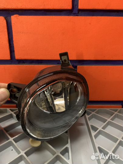 Фара противотуманная