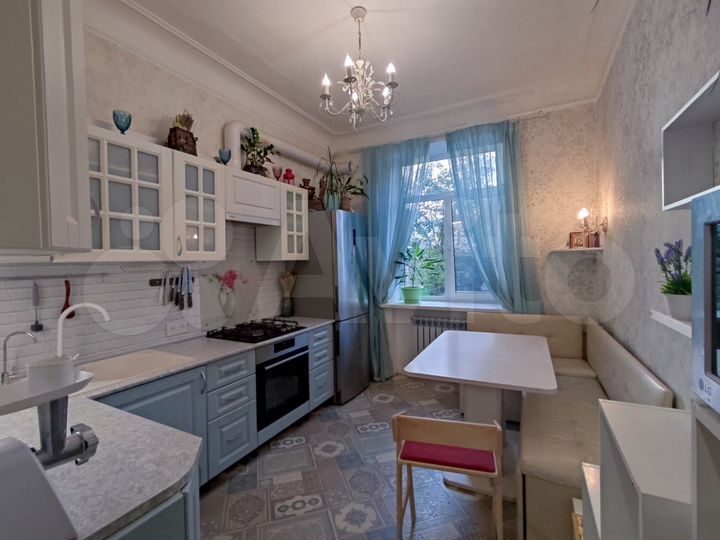 2-к. квартира, 60,4 м², 2/3 эт.