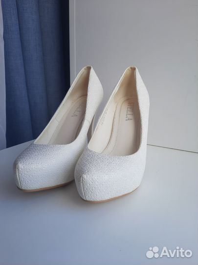 Туфли белые свадебные