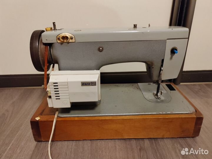 Швейная машинка 