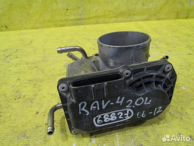 Дроссельная заслонка Toyota RAV-4 06-12 г 68821
