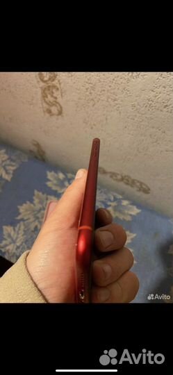 iPhone xr 64gb red