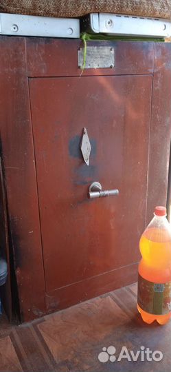 Сейф металлический бу