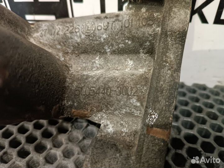 Патрубок корпуса масляного фильтра Man Tgx