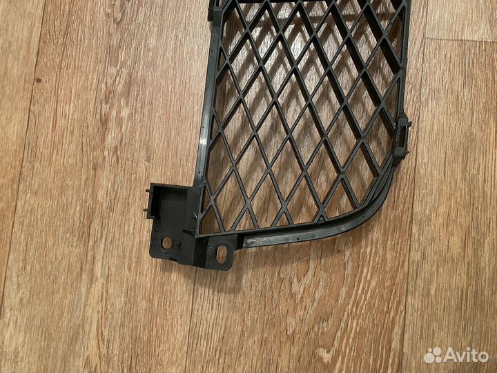 Решетка радиатора suzuki grand vitara