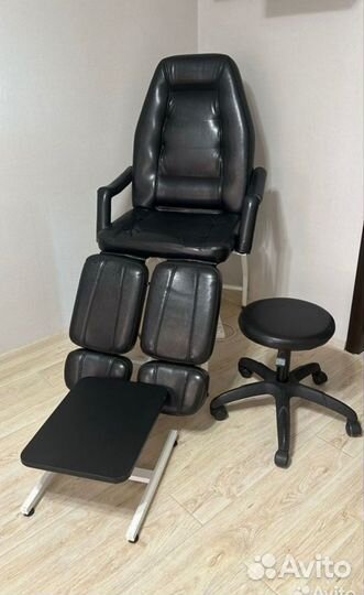 Косметологическое (педикюрное кресло )