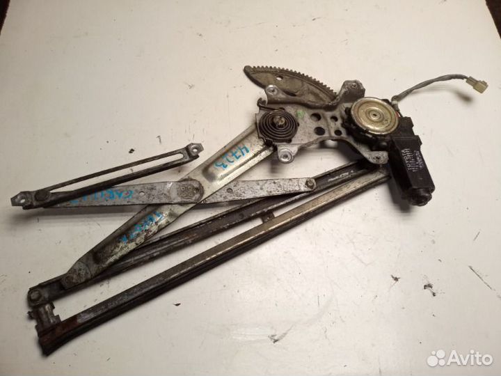 Стеклоподъемник передний правый Toyota Carina 2