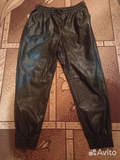 Кожаные брюки zara
