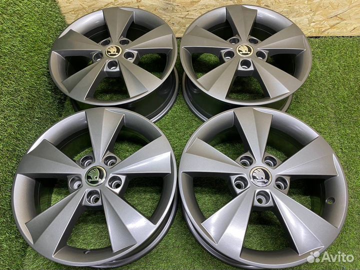 Оригинальные диски R-16 Skoda Octavia A7 VAG