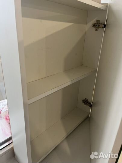 Шкафчик для ванной