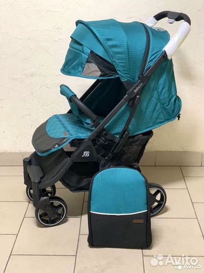 Коляска новая