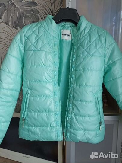 Легкая куртка acoola для девочки 140