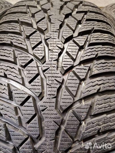 Nokian Tyres WR SUV 4 225/55 R17 97H