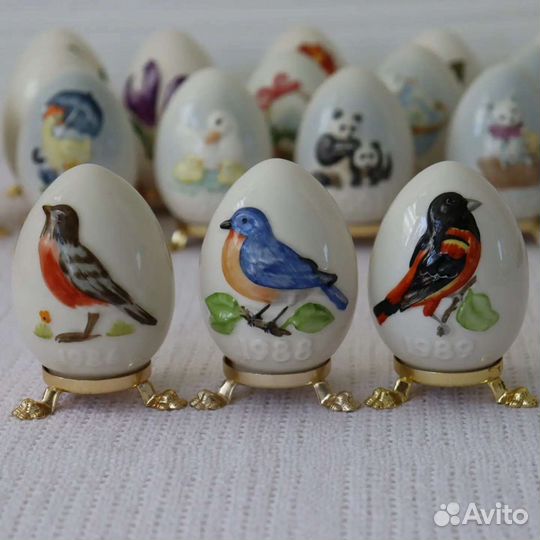 Яйцо фарфоровое пасхальное Goebel. Германия